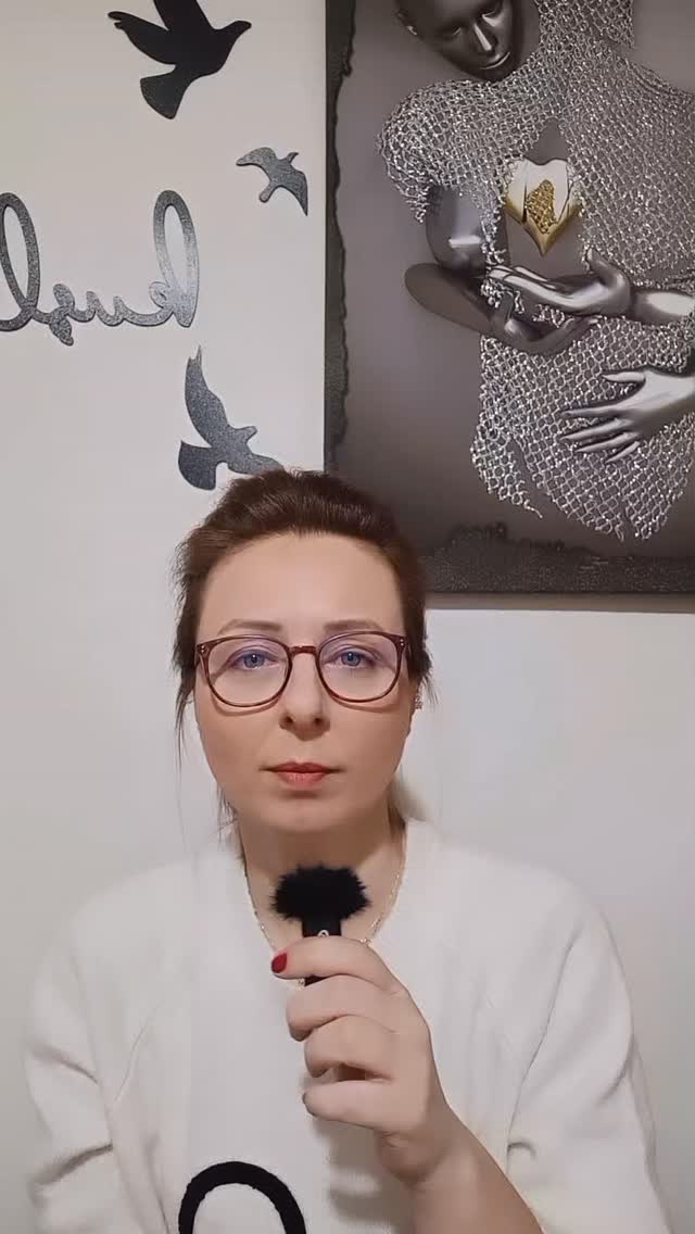 Olanın olmayana, Bilenin bilmeyene borcu var bu dünyaya !